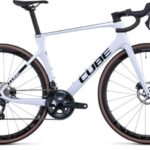 Cube Agree C:62 flashwhite´n´carbon