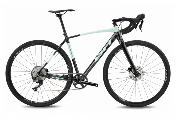 GRAVEL-BIKE-BH-GRAVELX-ALU-2.0-SHIMANO-GRX-11V-700-MM-GRUeN-2022.jpg BH GRAVELX ALU 2.0 SHIMANO GRÜN 2022